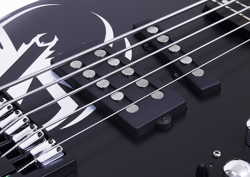 Django Standard 5 “Cass Lewis”